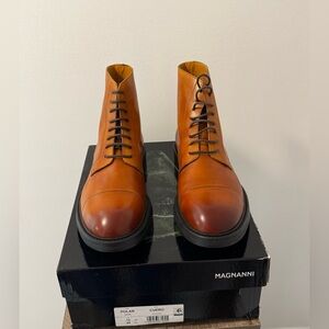 Magnanni Men's Tan/Cuero Polar Boots,Size 12, made in Portugal, New With Box